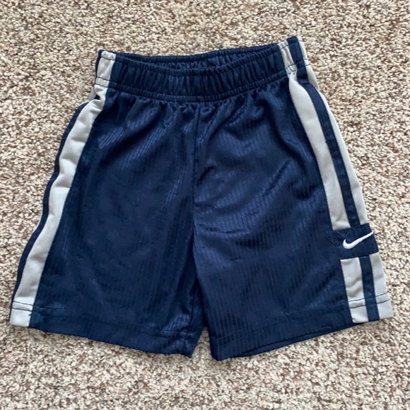 Nike | Bottoms | Boys 3t Athletic Nike 